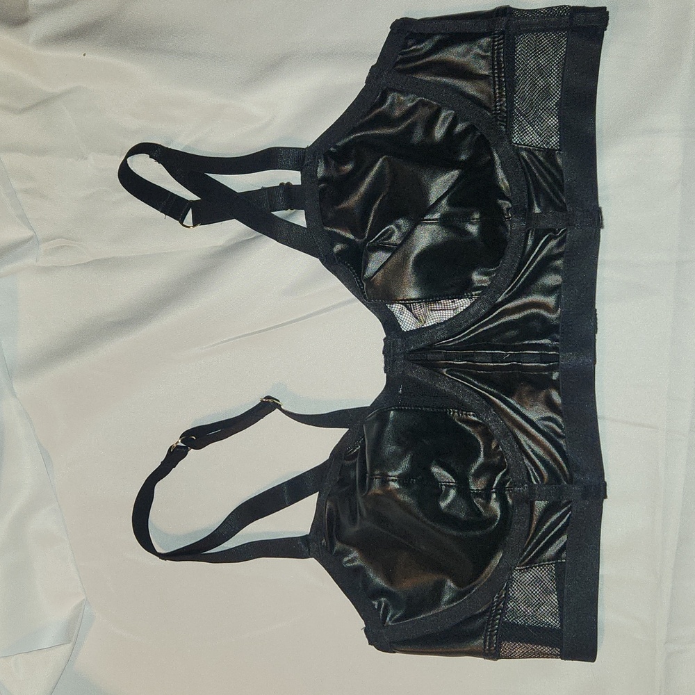 Strappy, mesh bralette